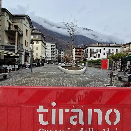 Pit Stop A 2 Minuti Bernina Express Διαμέρισμα *